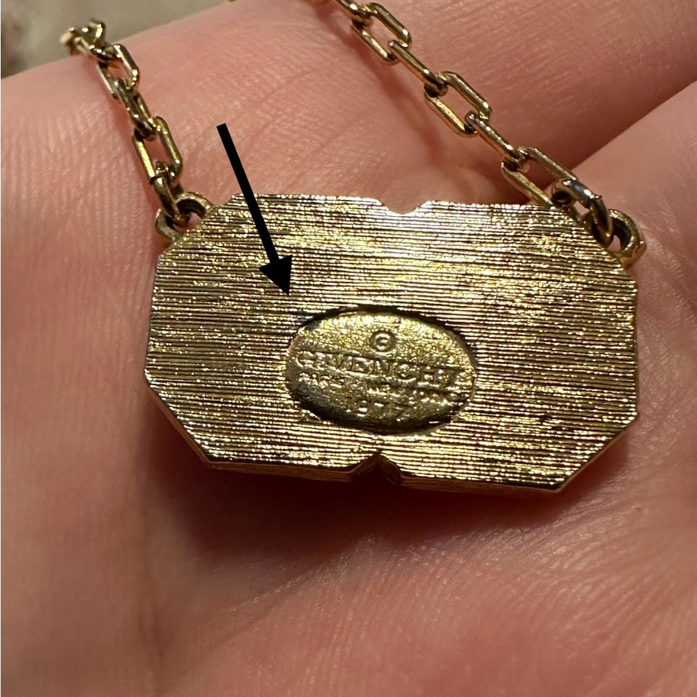 Vintage Givenchy 1977 Pendant Necklace Double G Gold/Black Choker Necklace - Picture 8 of 8